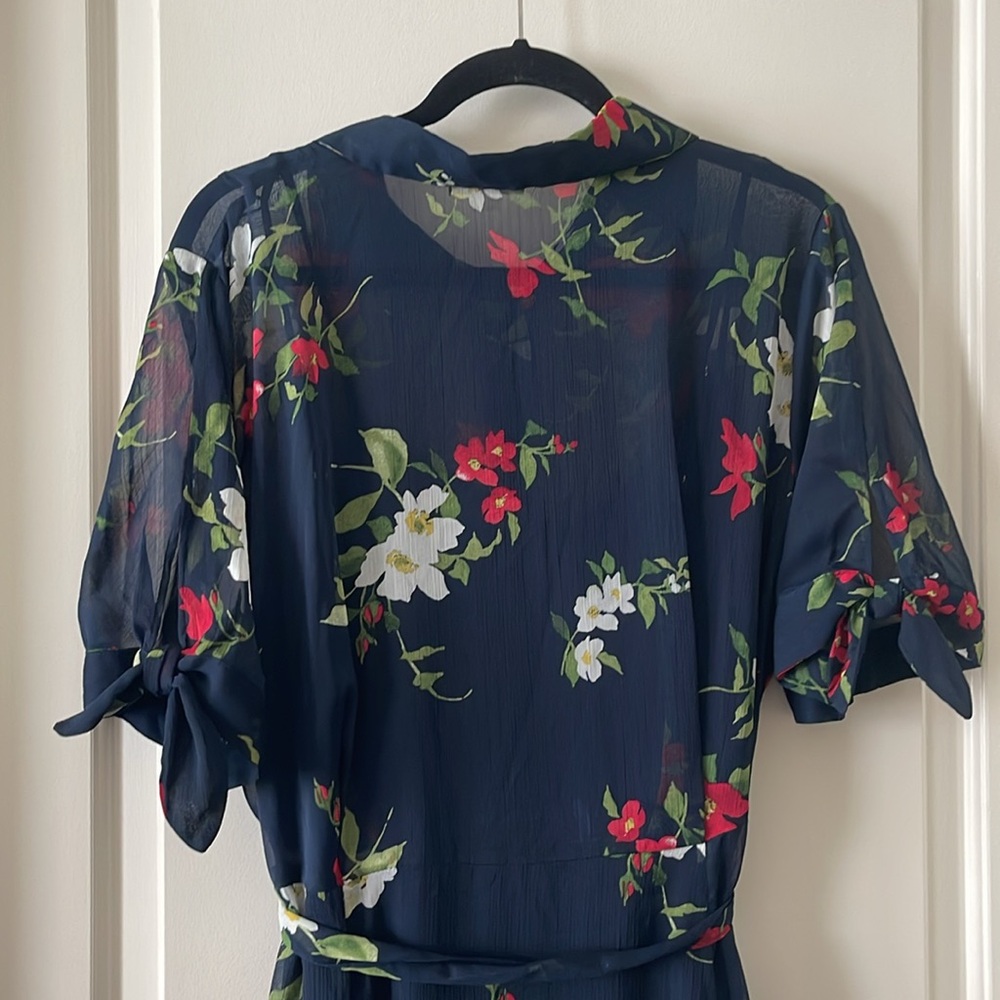 Calvin Klein Floral Shirt Dress - Picture 7 of 16
